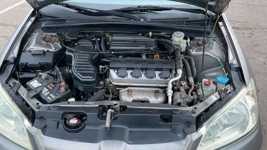 Used 2004 Honda Civic LX image 9