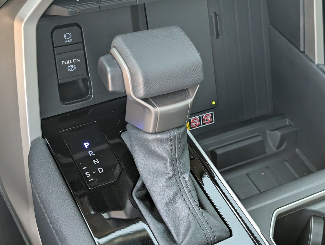 Used 2026 Toyota Tundra Limited AWD/4WD image 22
