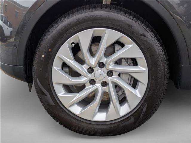 New 2026 Land Rover Discovery S image 10