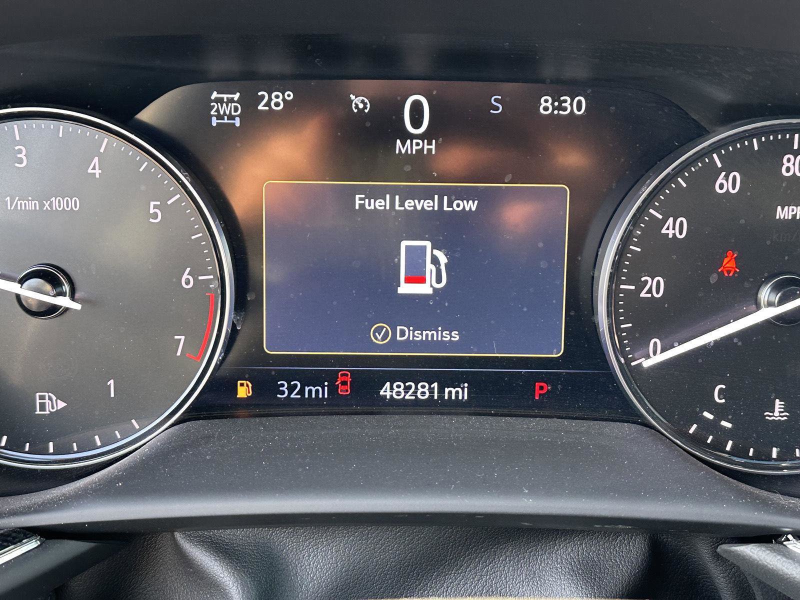 Used 2023 Buick Envision Essence w/ Sport Touring Package image 28