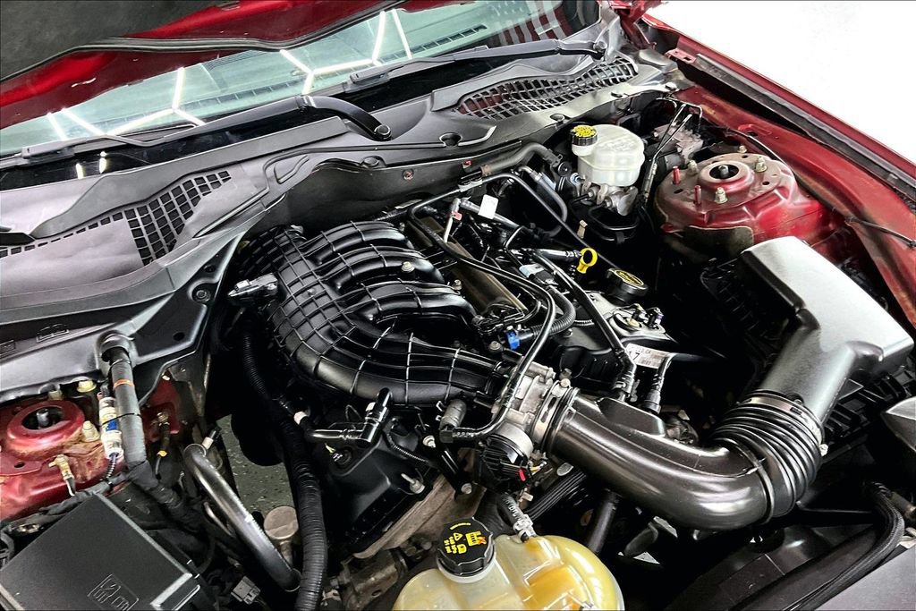Used 2017 Ford Mustang Coupe w/ Equipment Group 051A RWD image 30