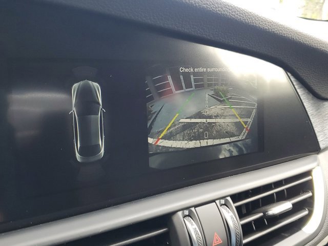 New 2023 Alfa Romeo Giulia Sprint image 10