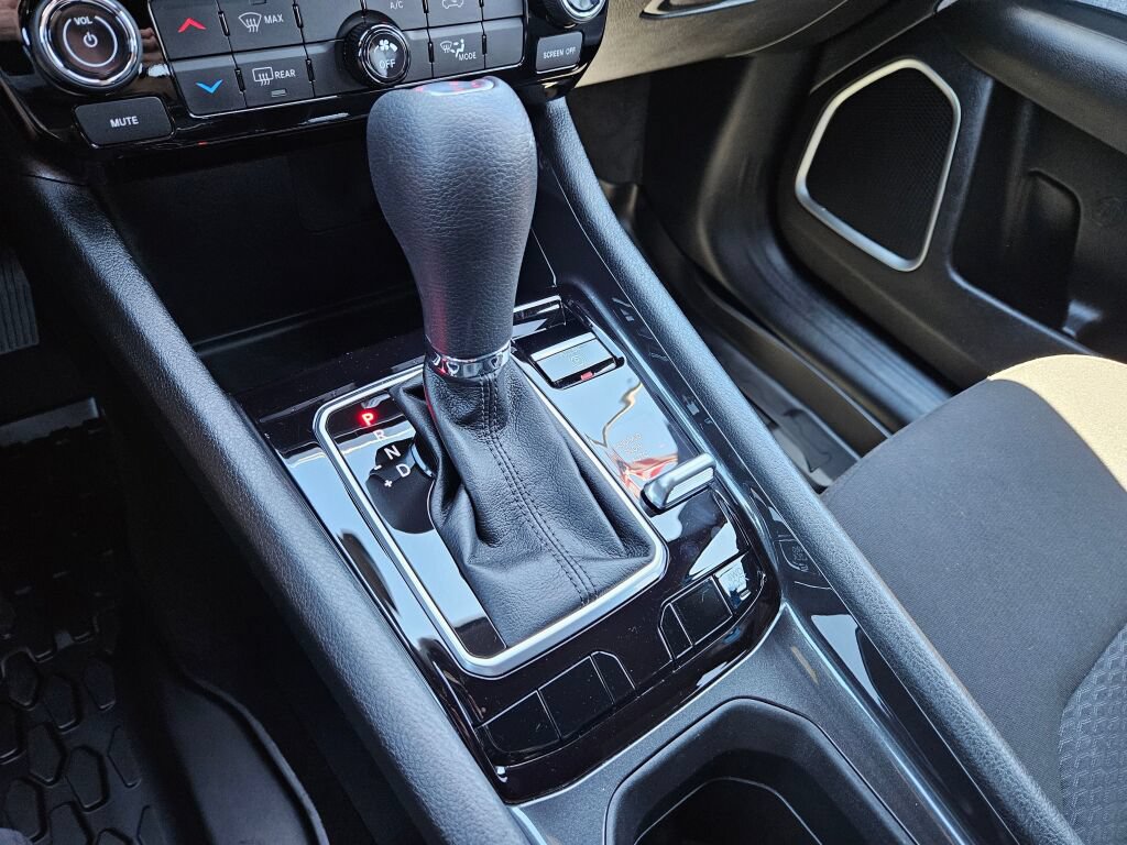 Used 2025 Jeep Compass Sport AWD/4WD image 26
