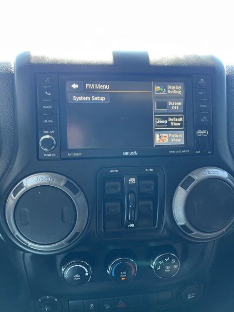 Used 2015 Jeep Wrangler Unlimited Sport w/ Quick Order Package 24S AWD/4WD image 43