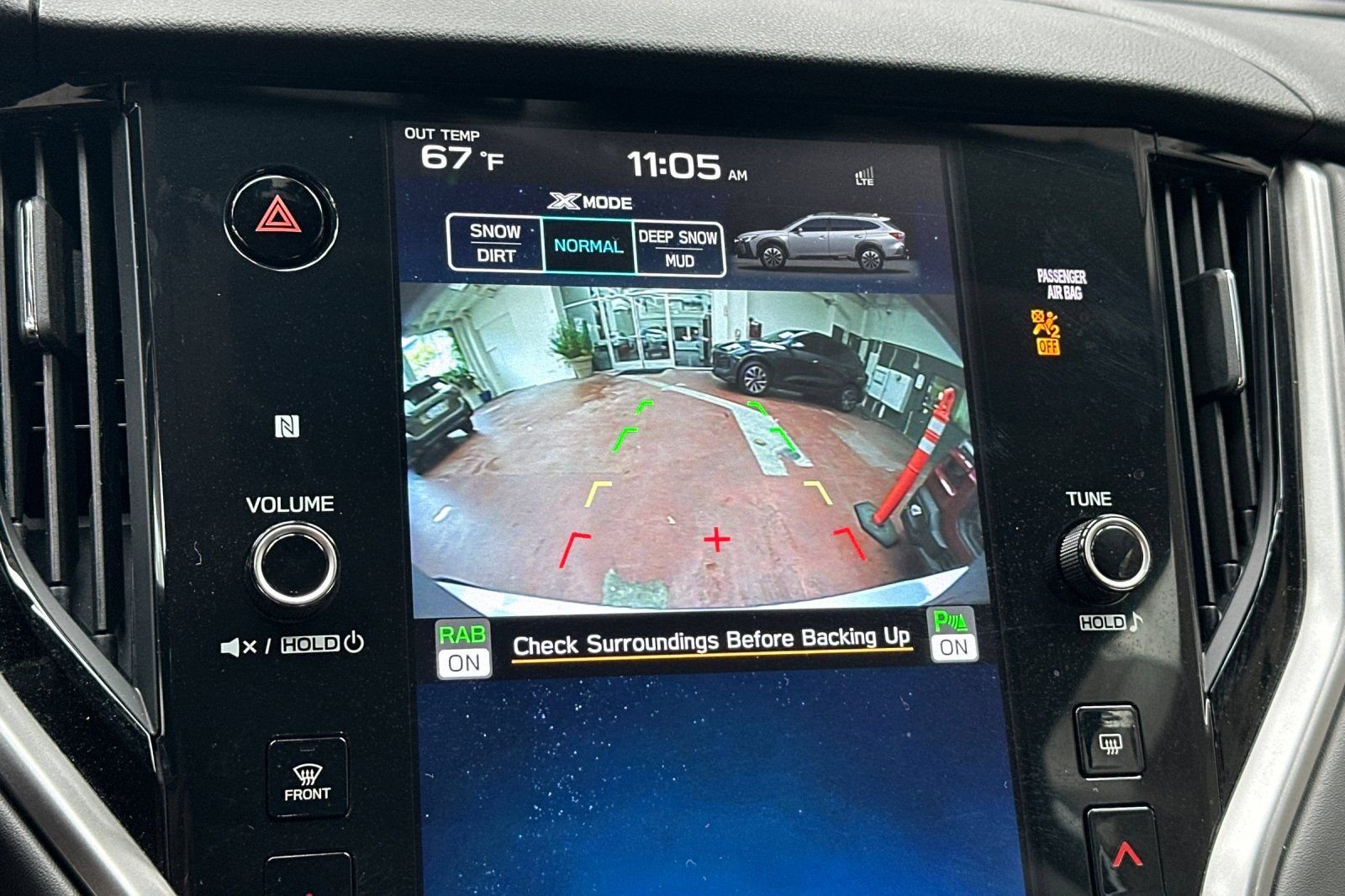 Used 2025 Subaru Outback Onyx Edition AWD/4WD image 26