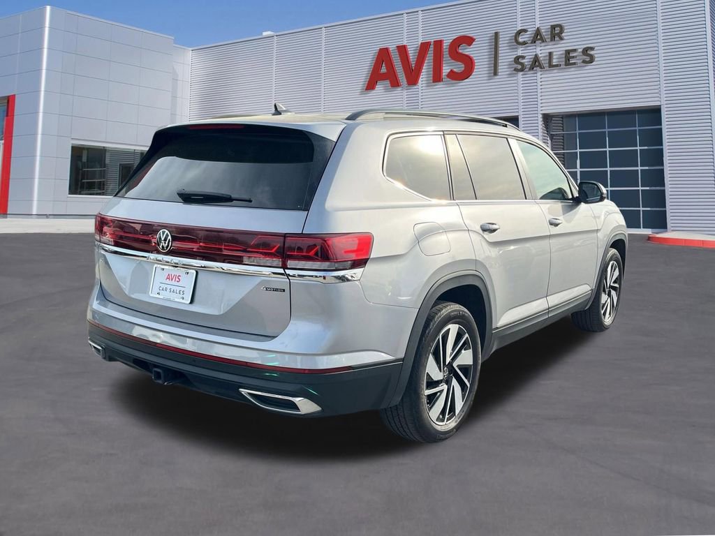 Used 2025 Volkswagen Atlas SE image 6