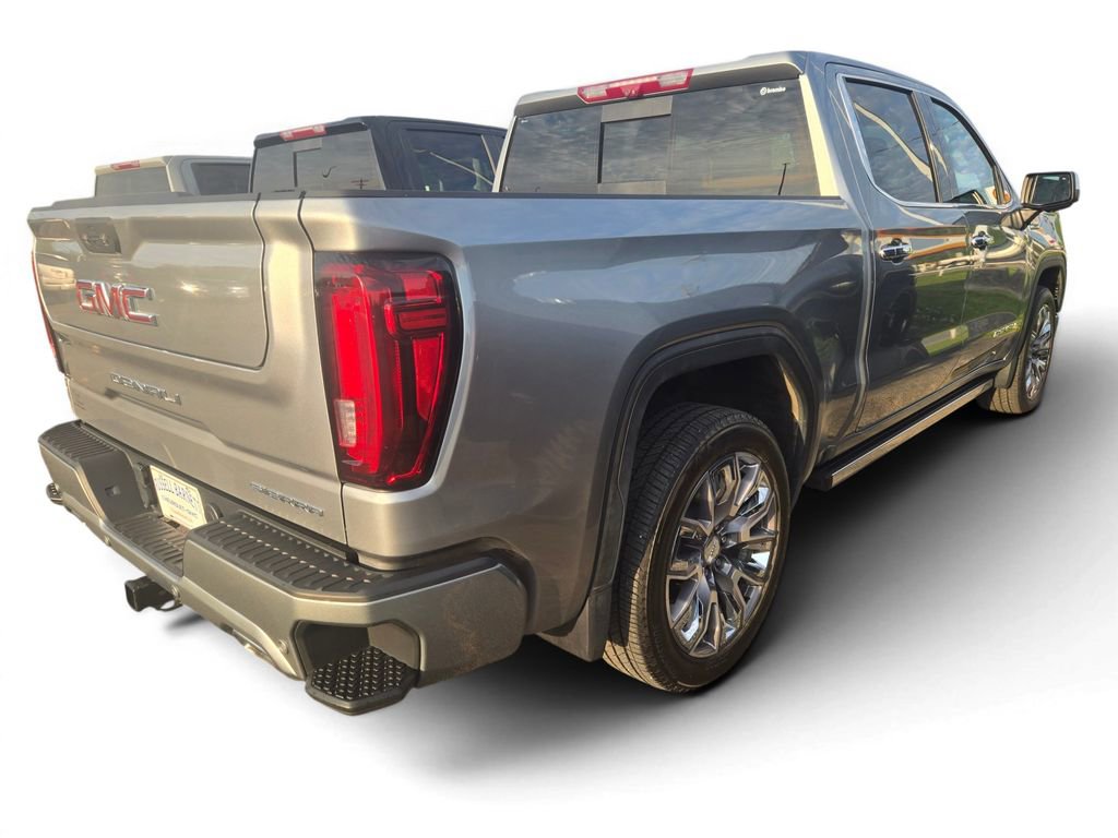 Used 2023 GMC Sierra 1500 Denali AWD/4WD image 4