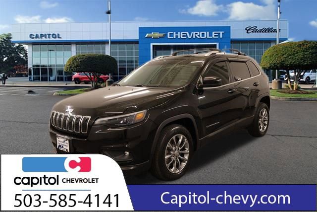 Used 2019 Jeep Cherokee Latitude Plus w/ Cold Weather Group FWD image 6