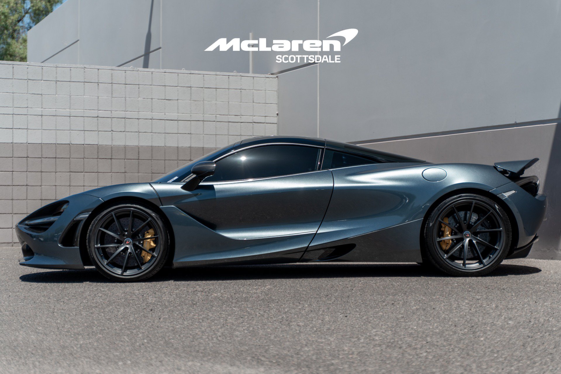 Used 2018 McLaren 720S Performance RWD image 4