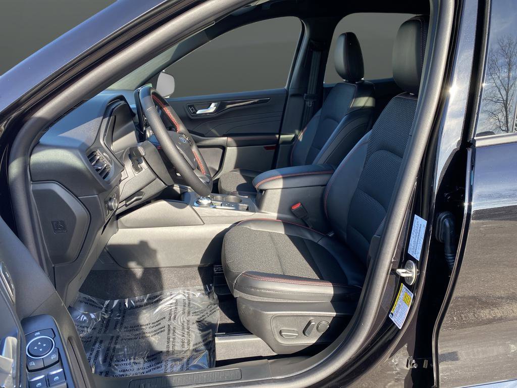 New 2026 Ford Escape ST-Line Elite image 4
