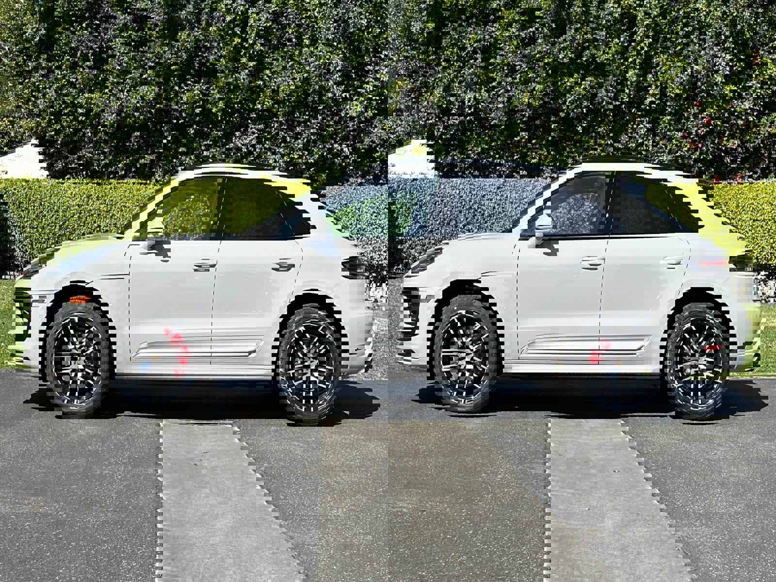 New 2026 Porsche Macan S image 2