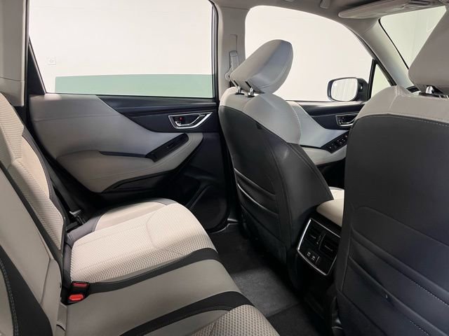 Used 2022 Subaru Forester Premium w/ Popular Package #2 image 15