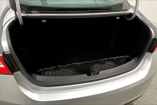 Used 2021 Chevrolet Malibu LS FWD image 37
