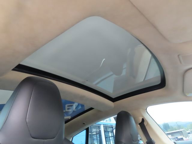 Used 2016 Tesla Model S 75D AWD/4WD image 36