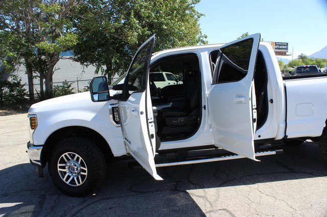 Used 2019 Ford F250 Lariat w/ Lariat Value Package image 9