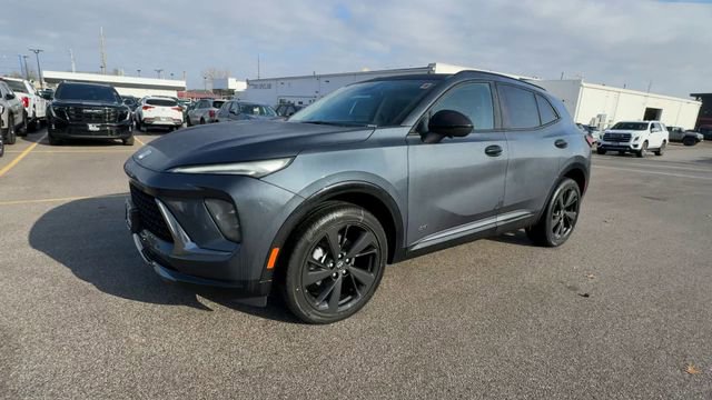 New 2026 Buick Envision Sport Touring image 4