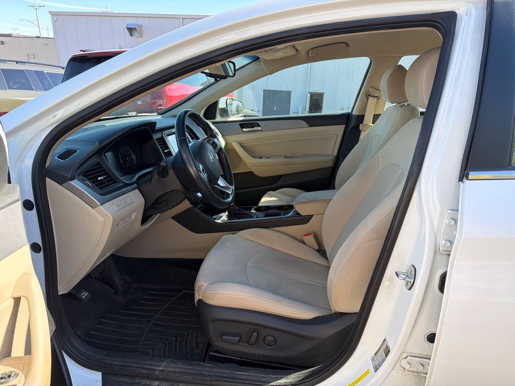 Used 2018 Hyundai Sonata SEL FWD image 13