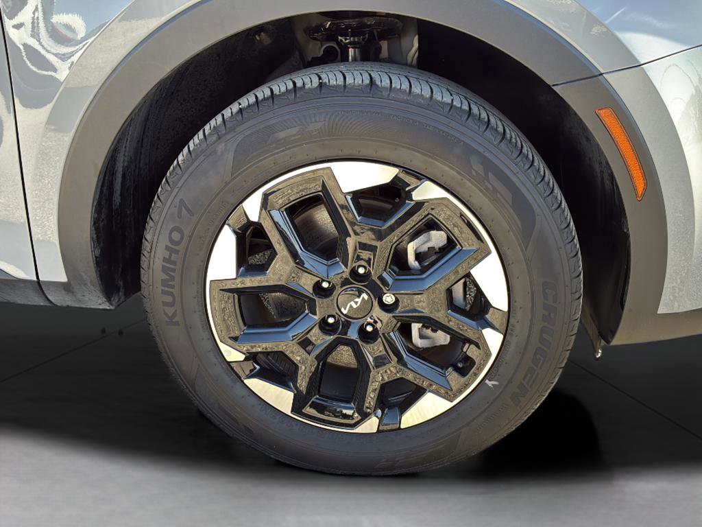 New 2025 Kia Sorento S image 32