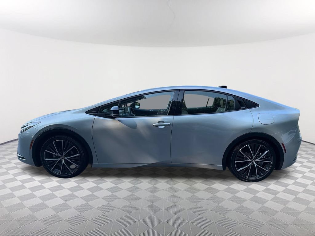 Used 2025 Toyota Prius Limited FWD image 8