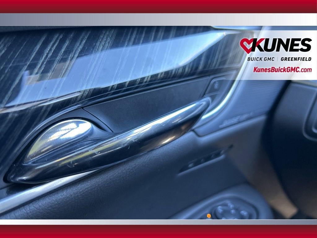 Used 2024 Cadillac XT6 Premium Luxury image 22