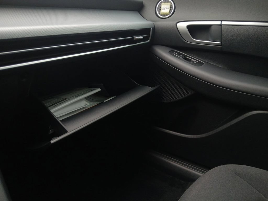 New 2026 Hyundai Sonata SE FWD image 23
