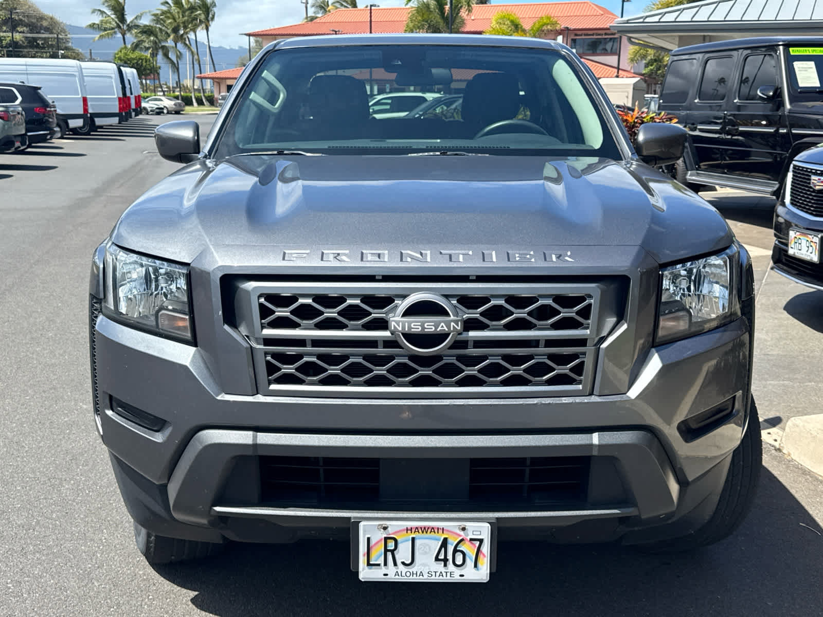 Used 2023 Nissan Frontier SV w/ Tow Package image 2