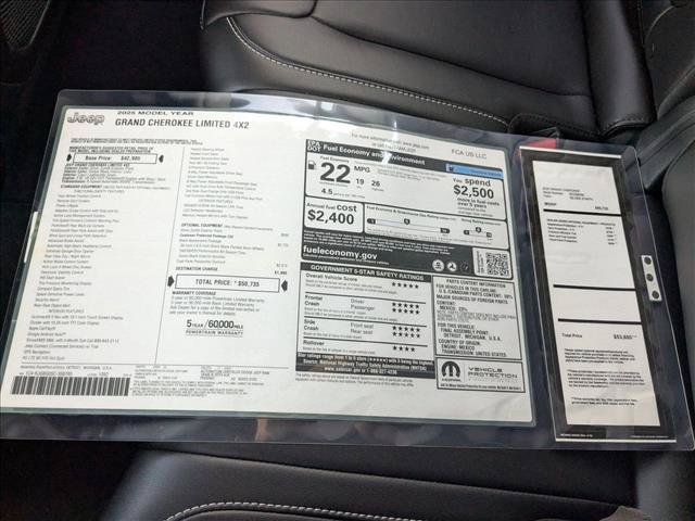 New 2025 Jeep Grand Cherokee Limited w/ Black Appearance Package RWD image 18