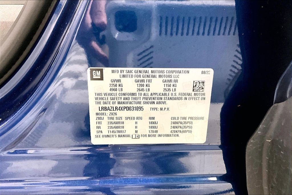 Used 2023 Buick Envision Preferred image 32