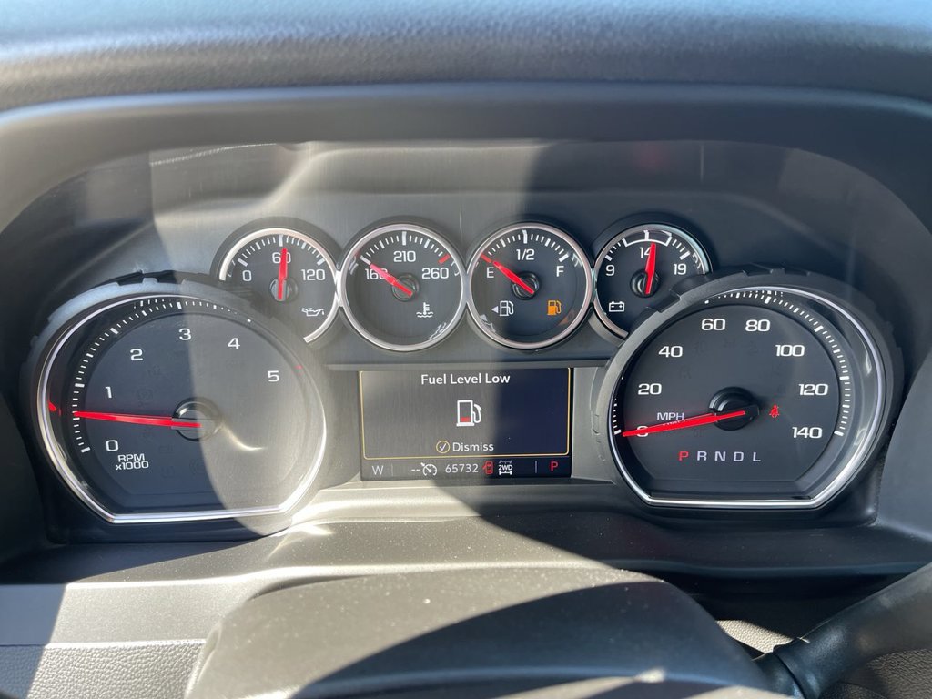 Used 2023 Chevrolet Silverado 2500 LT w/ Convenience Package AWD/4WD image 15