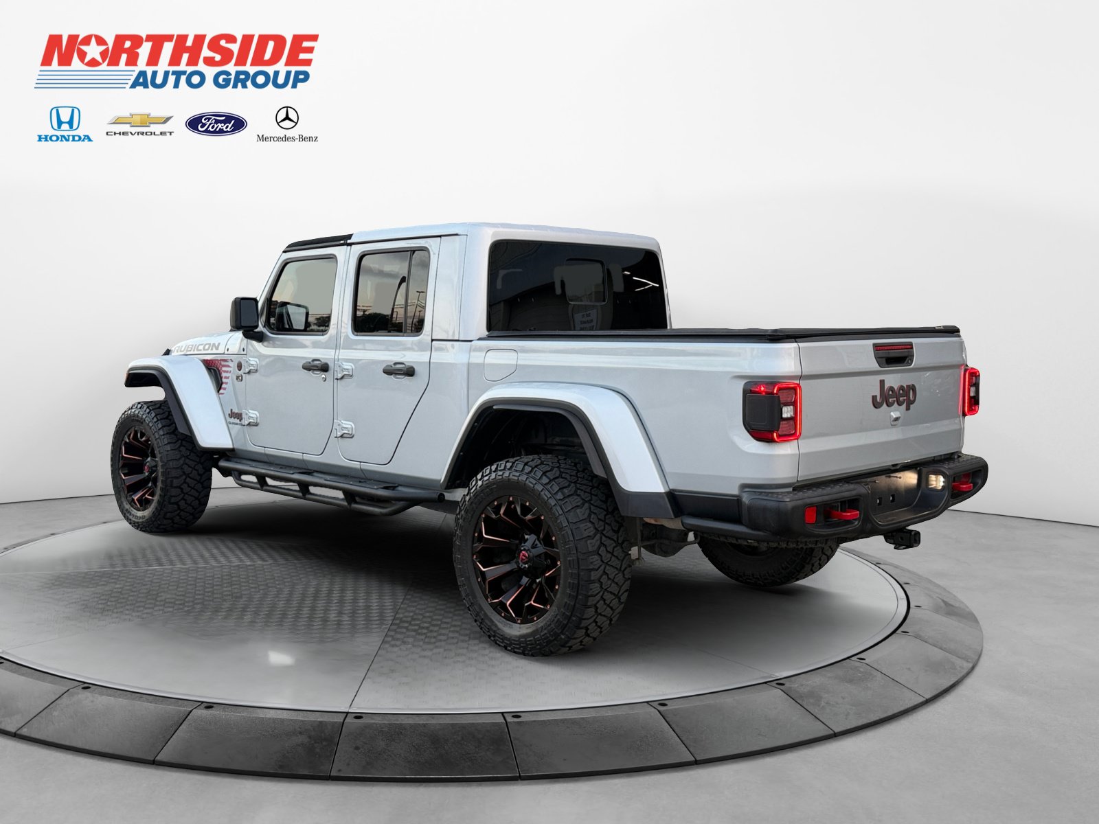 Used 2022 Jeep Gladiator Rubicon w/ LED Lighting Group AWD/4WD image 5