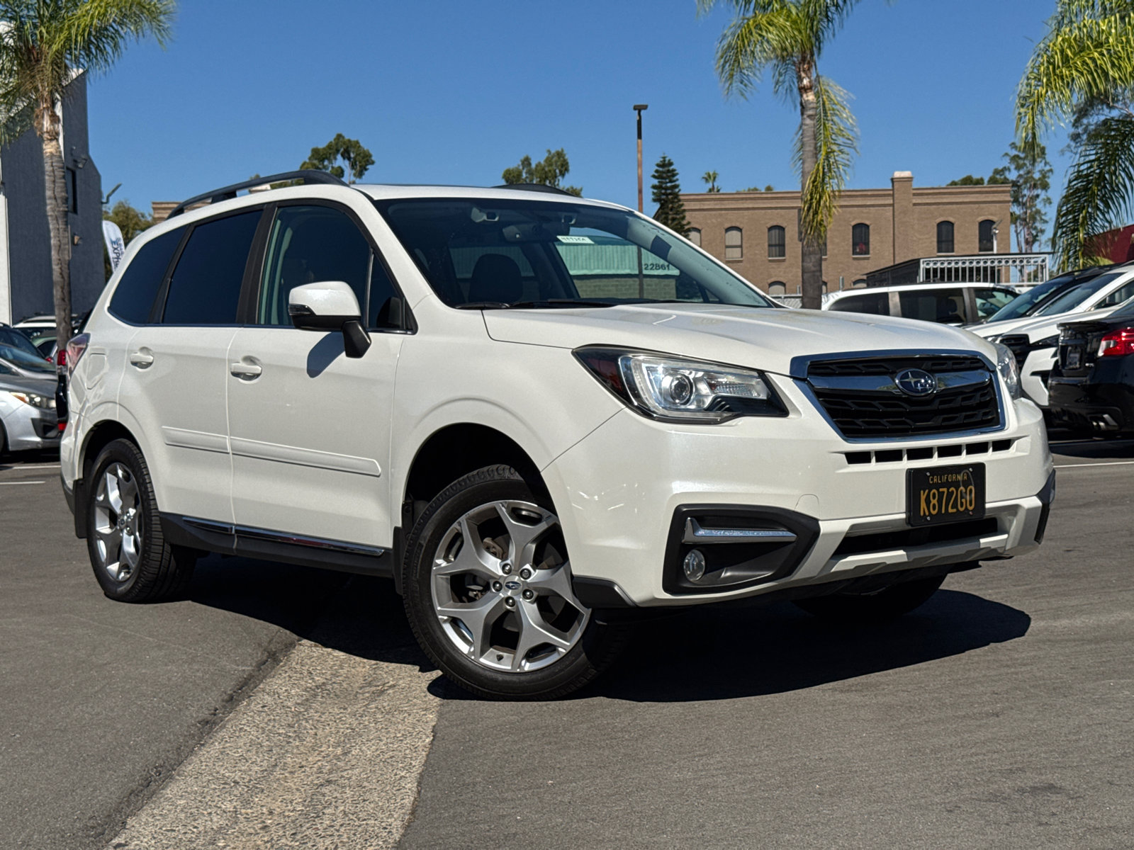 Used 2017 Subaru Forester 2.5i Touring AWD/4WD image 2