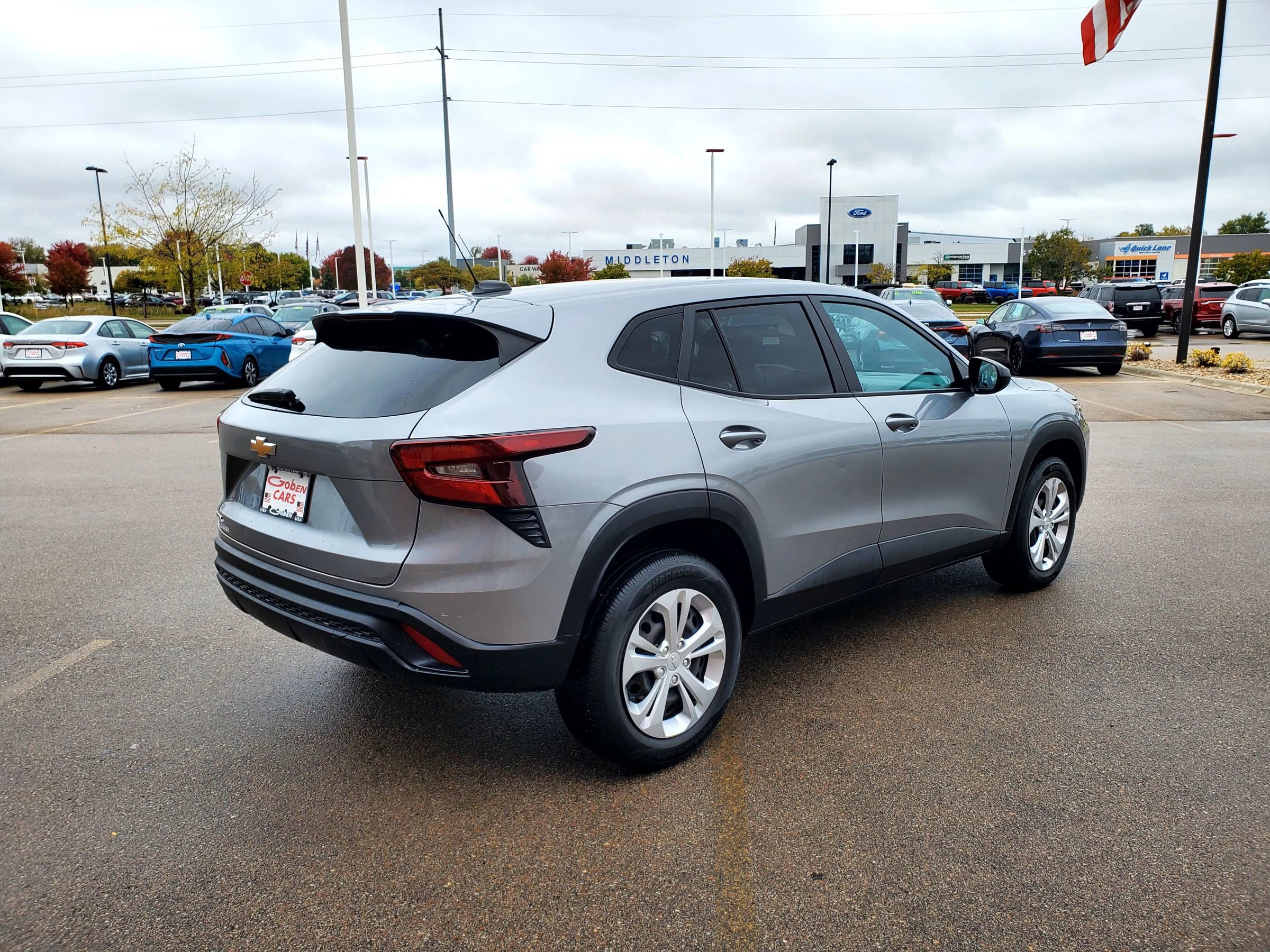 Used 2024 Chevrolet Trax LS w/ Driver Confidence Package image 5