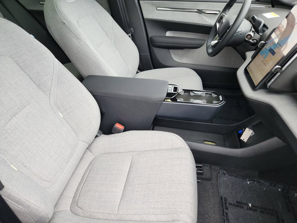 New 2026 Volvo EX30 Ultra w/ Climate Package AWD/4WD image 5