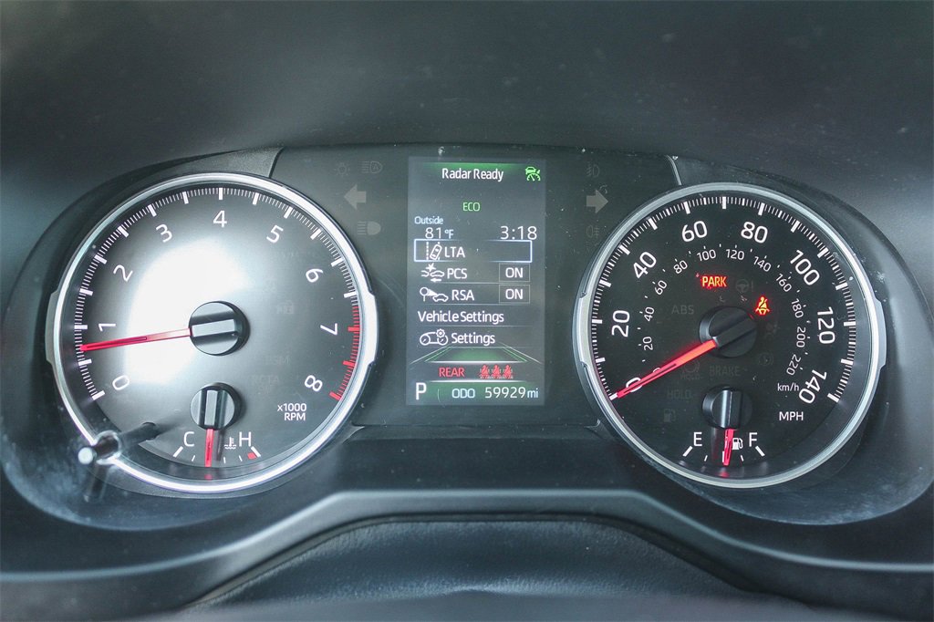 Used 2021 Toyota RAV4 LE image 28