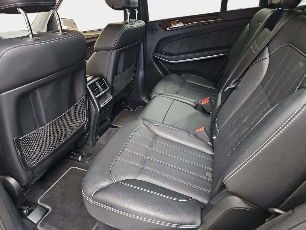 Used 2014 Mercedes-Benz GL 450 4MATIC image 17