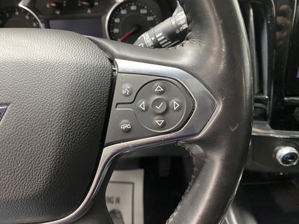 Used 2018 Chevrolet Traverse LT image 13