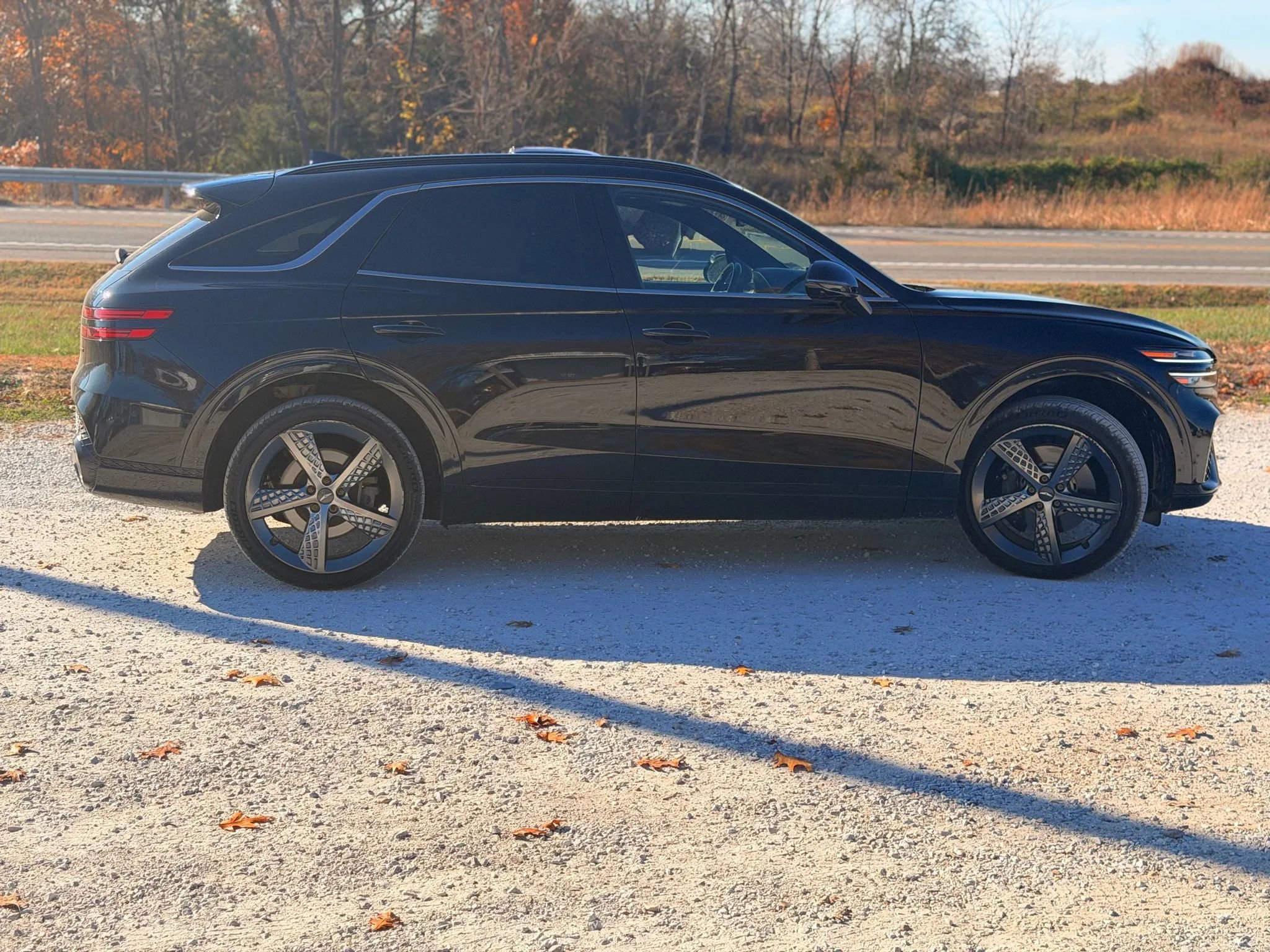 Used 2022 Genesis GV70 3.5T Sport w/ Sport Prestige Package image 6