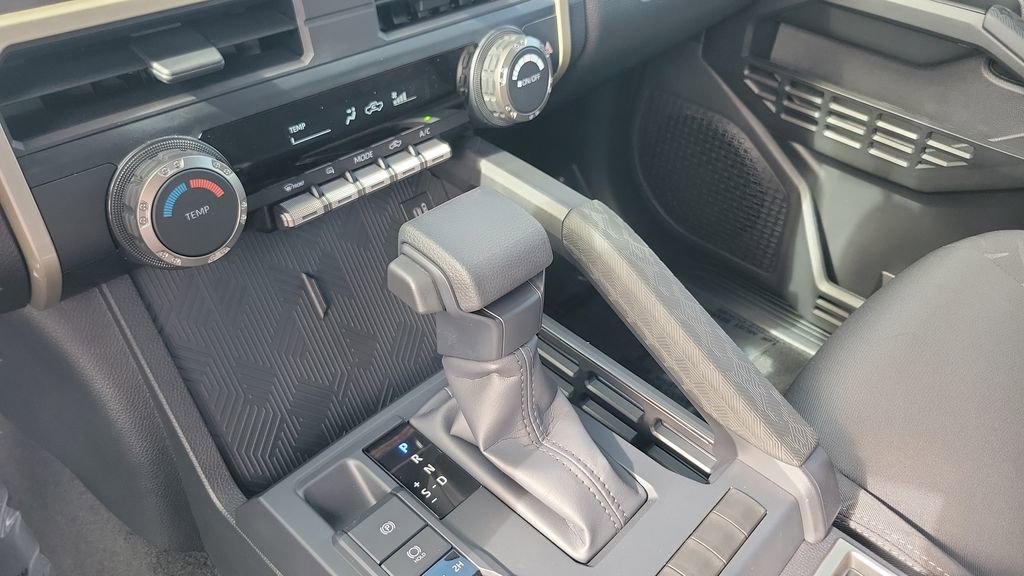 Certified 2026 Toyota Tacoma SR5 image 15