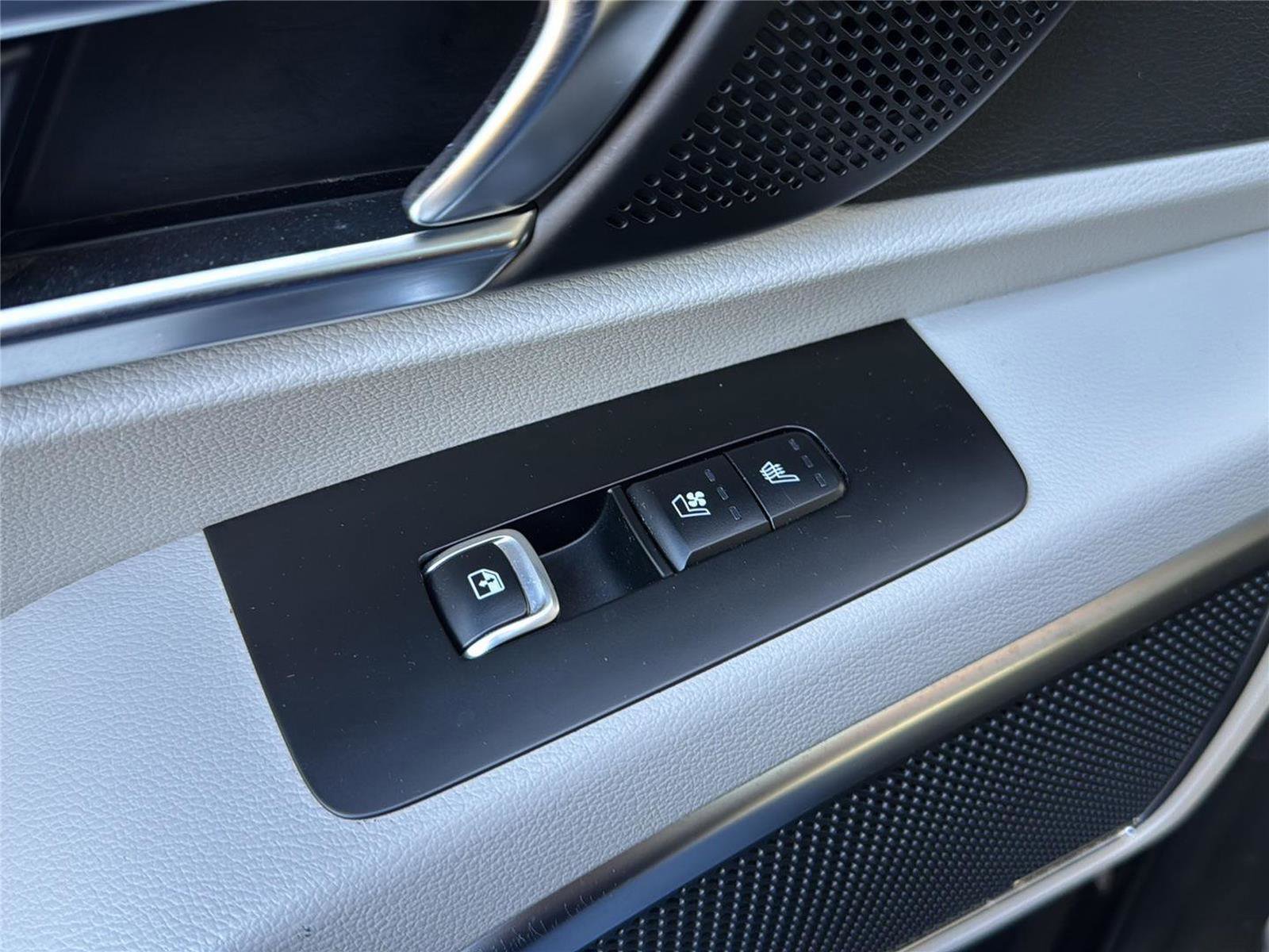 Used 2022 Kia Telluride SX AWD/4WD image 27