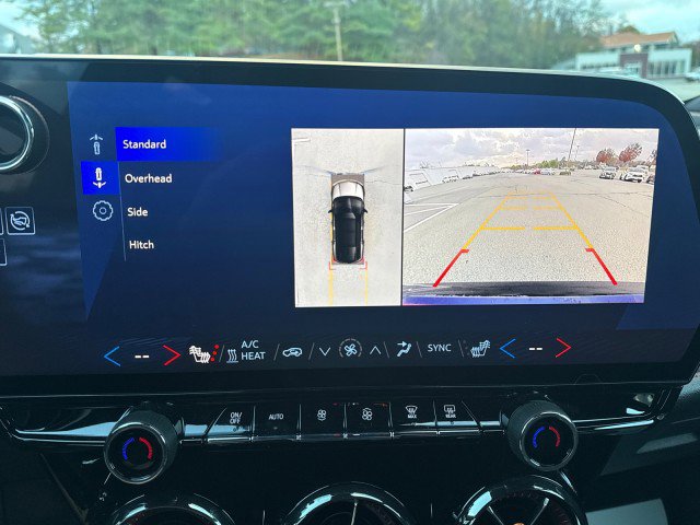 Used 2024 Chevrolet Blazer EV RS image 21