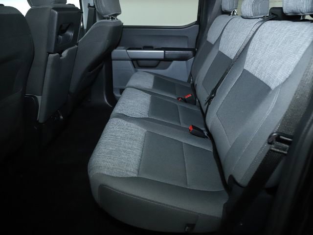 Used 2021 Ford F150 XLT image 32