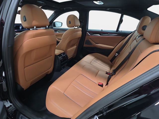 Certified 2023 BMW 540i xDrive w/ Executive Package image 10