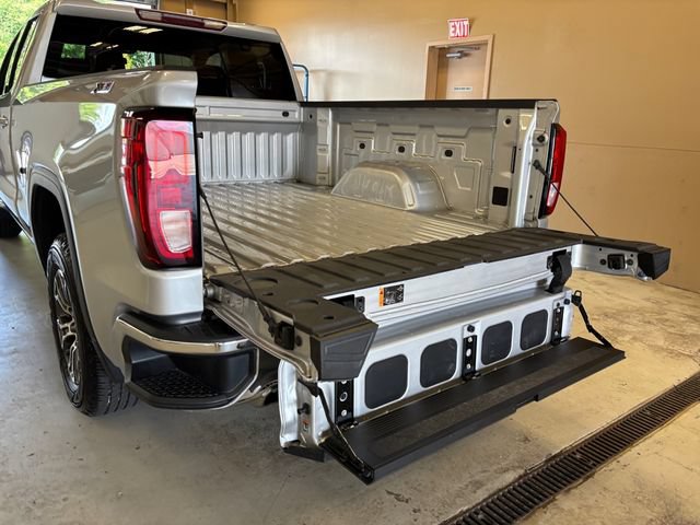 Used 2021 GMC Sierra 1500 SLE w/ X31 Off-Road Package AWD/4WD image 23