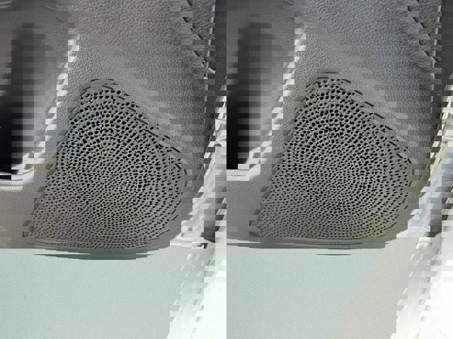 Used 2022 Genesis G70 2.0T w/ Prestige Package image 23