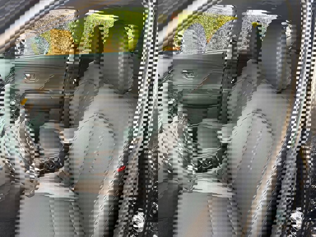 New 2026 Hyundai Kona Limited image 17