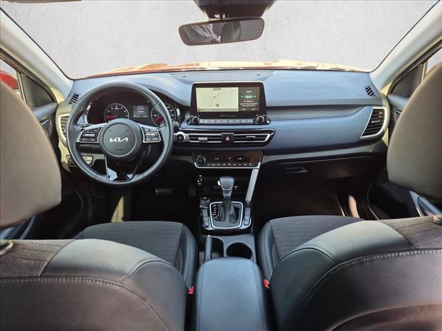 Used 2022 Kia Seltos S FWD image 17