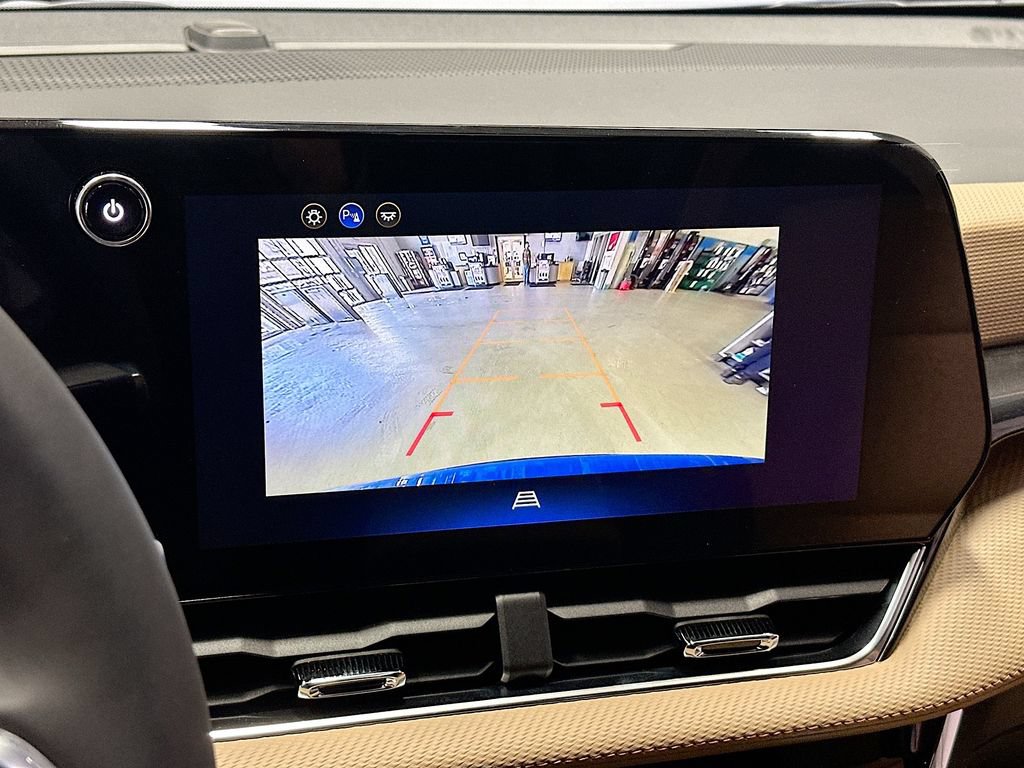 New 2026 Chevrolet Equinox ACTIV FWD image 17