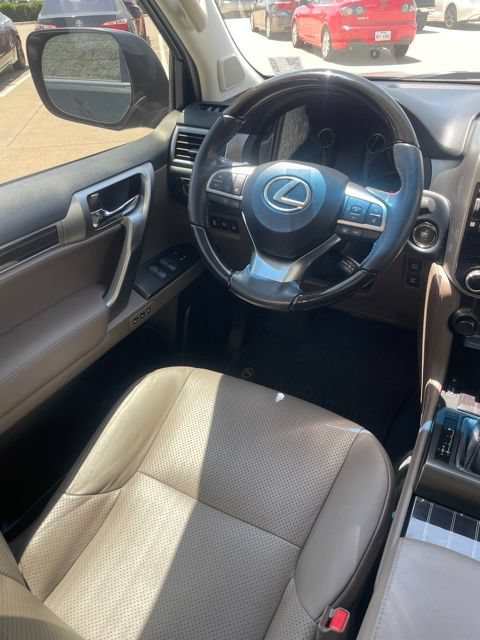 Used 2023 Lexus GX 460 Luxury AWD/4WD image 15