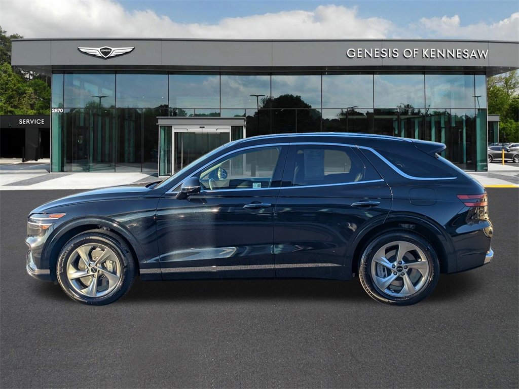 Used 2026 Genesis GV70 2.5T Select image 4