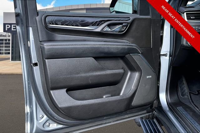 Used 2021 GMC Yukon Denali w/ Denali Premium Package image 20